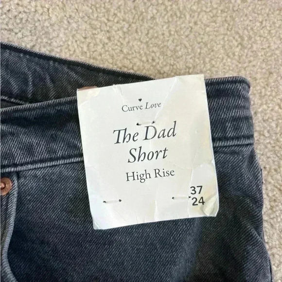 New with tag Abercrombie and Fitch the dad short high rise black shorts - Picture 4 of 7